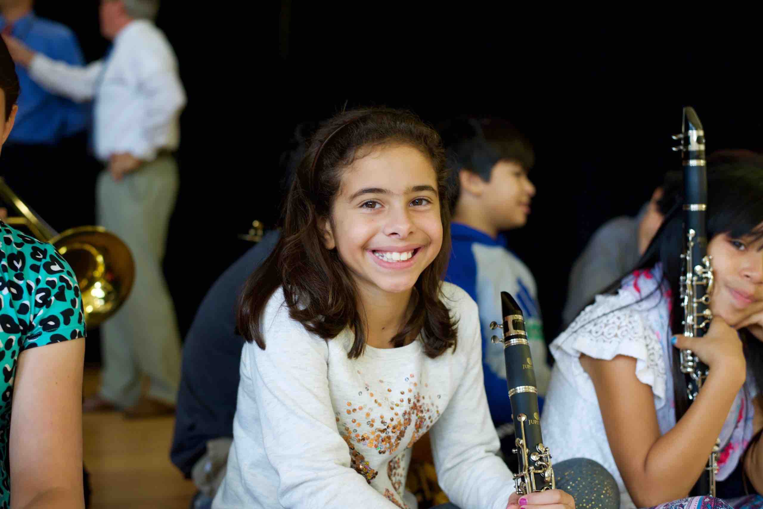 new Smilinggirl_danbury-scaled online music education resource