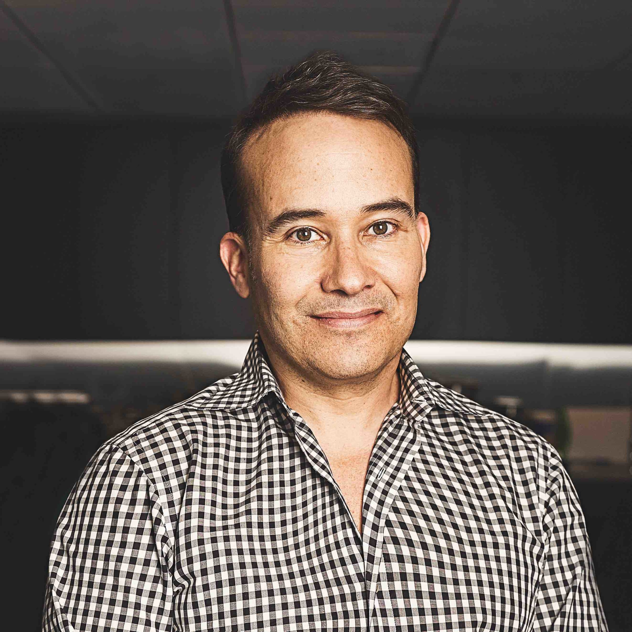 Tom Chavez bio Tom Chavez
